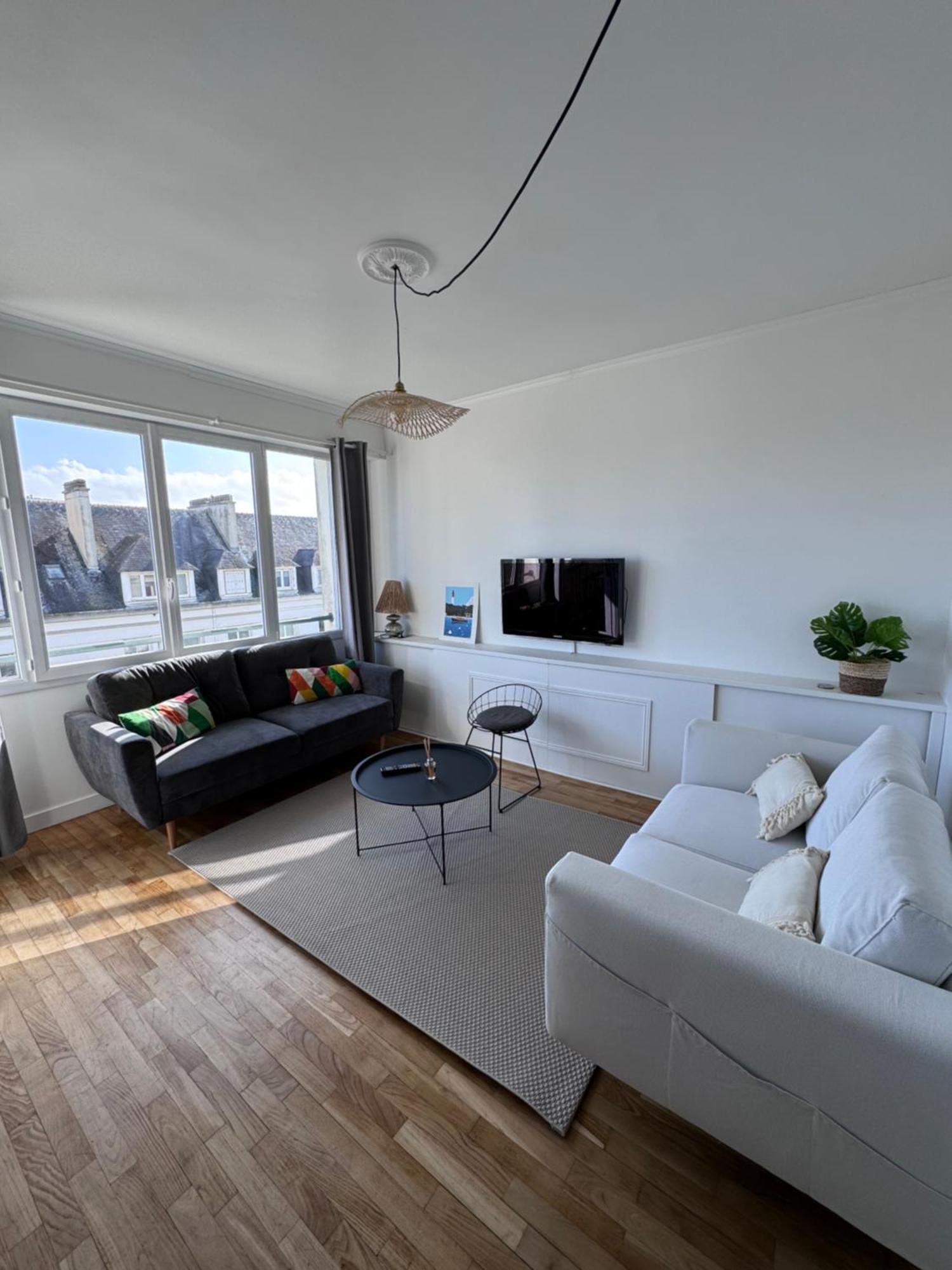 Charmant Appartement T3 Avec Balcon, Centre-Ville Lorient Bagian luar foto