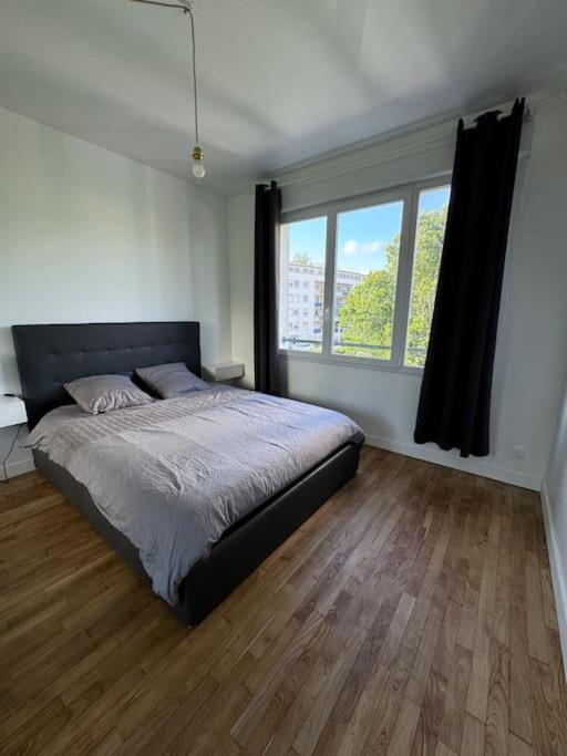Charmant Appartement T3 Avec Balcon, Centre-Ville Lorient Bagian luar foto